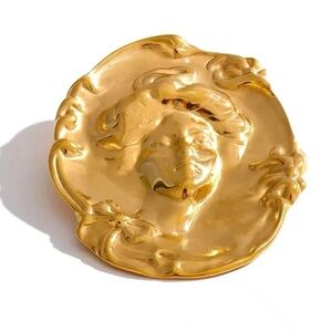 Vintage Cameo 18K Gold Stainless Steel Waterproof Brooch